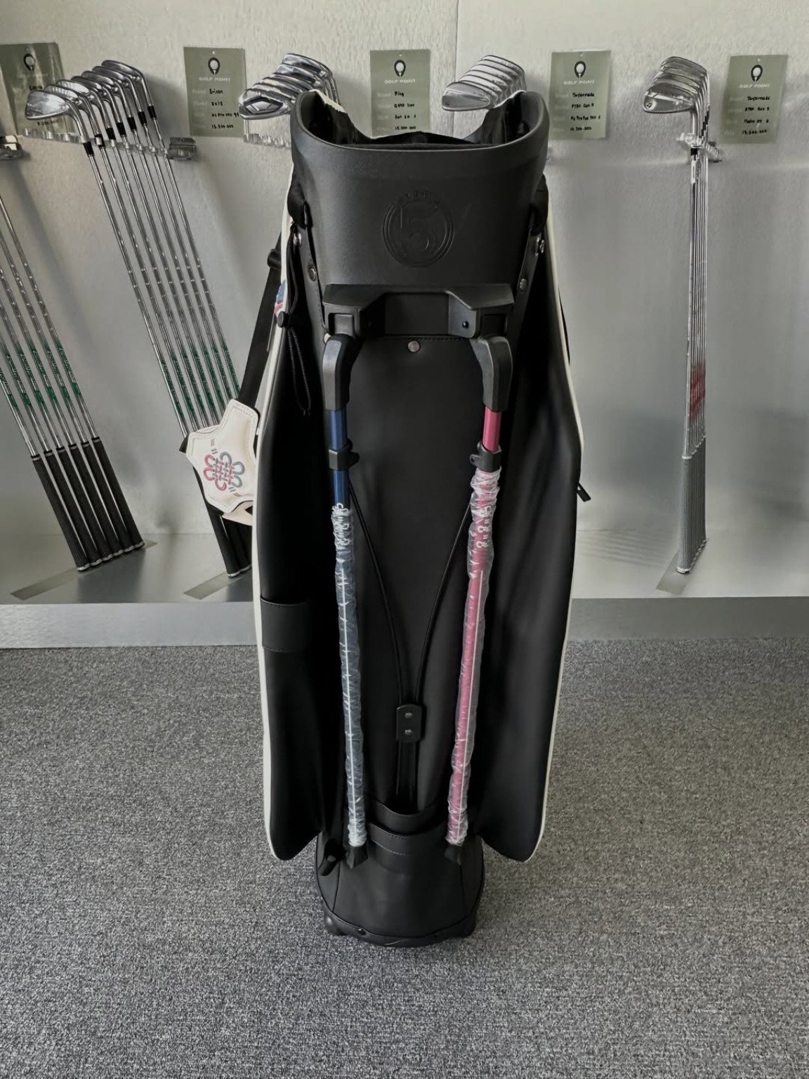 Titleist Korea Edition Hybrid 5 Stand Bag Limited Edition - Image 3