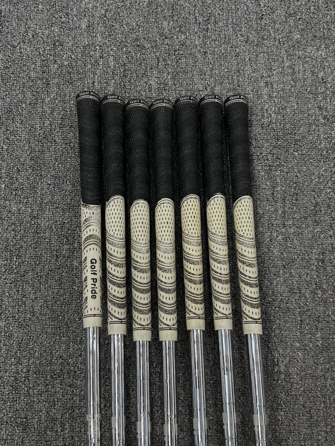 TaylorMade P790 Gen3 Iron Set 4-P (7 Pieces) - Image 3